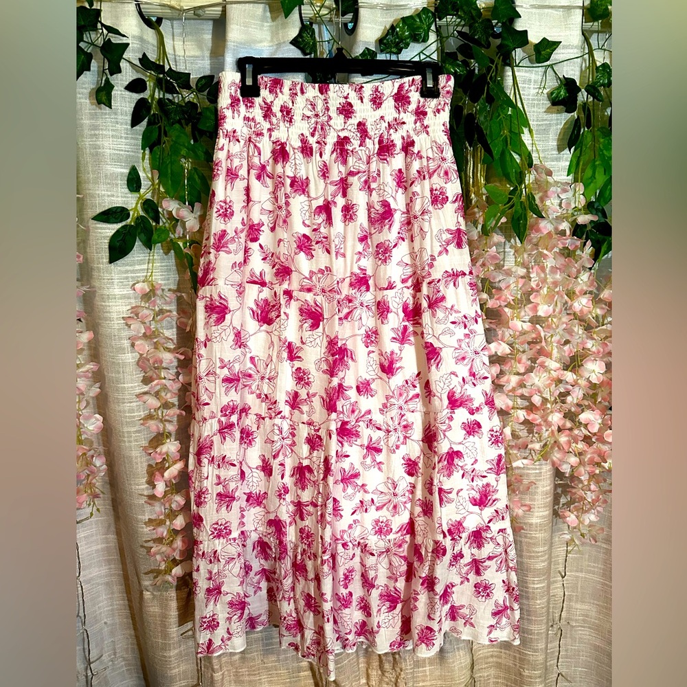 J Gee Tiered Floral Skirt